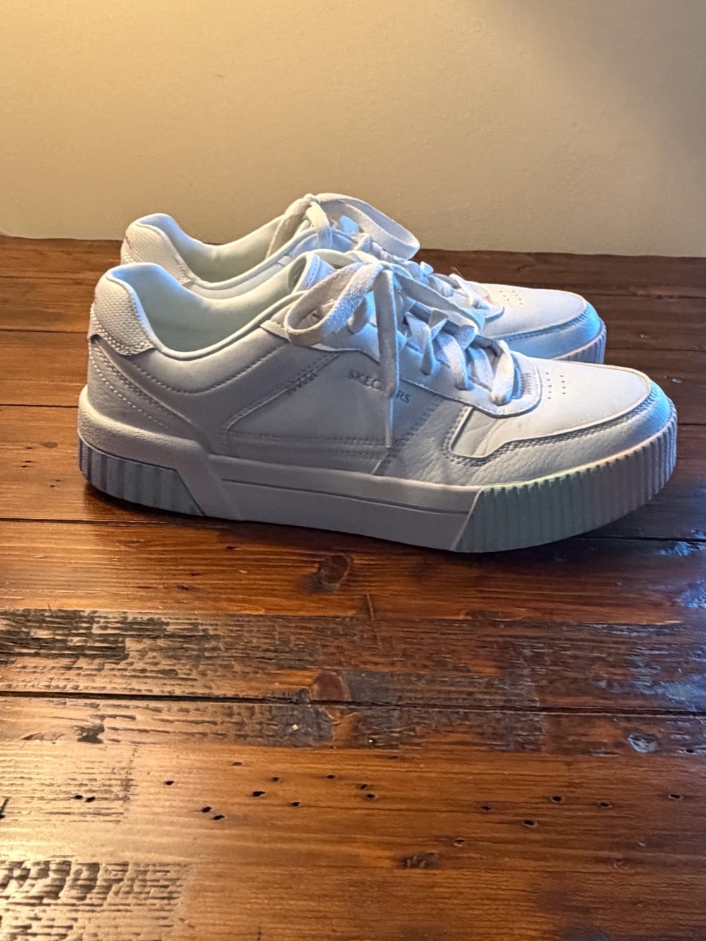 Skechers White Platform-Style Low-Top Athletic Sneakers